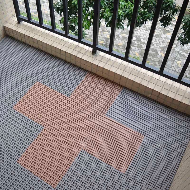 plastic floor mat