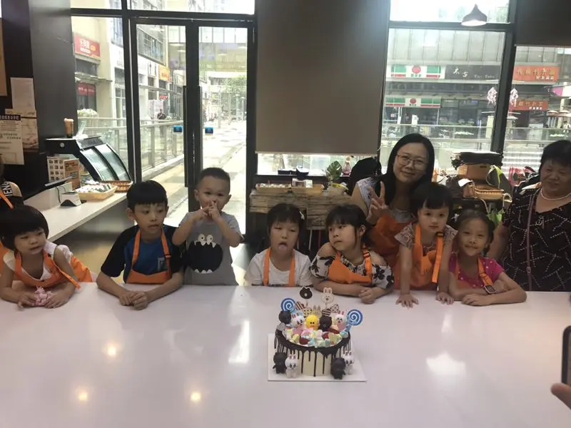 Jiabang's Happy Family Day – How to make doughnuts